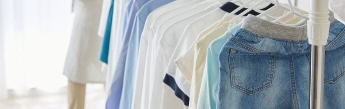 Como manter as roupas limpas e cheirosas durante a temporada de chuva?