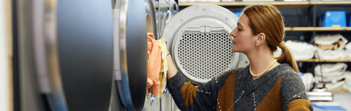 Lavanderia tradicional ou lavar em casa