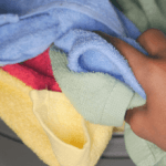 temperatura certa para lavar cada tipo de roupa